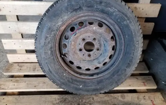 Mercedes-Benz Vito Viano W638 R15 spare wheel 