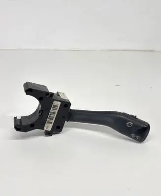 Volkswagen Golf IV Wiper control stalk CZK0301202012 4B0953503F