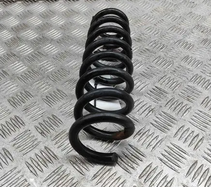 BMW 4 F32 F33 Rear coil spring 6851927