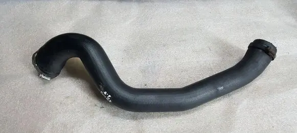 Ford Focus Intercooler hose/pipe 6M516K863JA