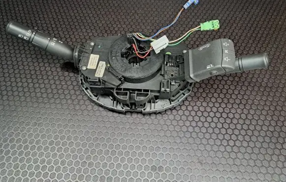 Renault Megane II Multifunctional control switch/knob 8200155865