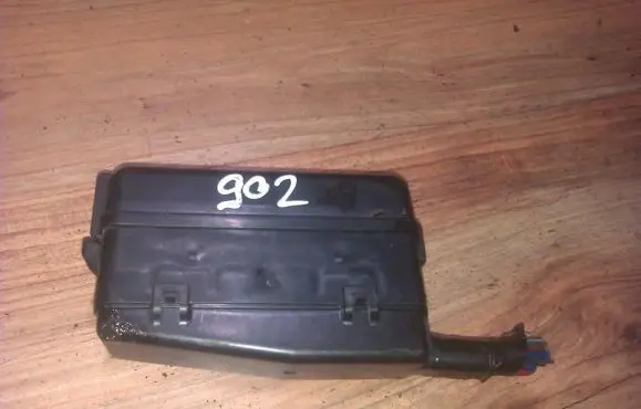 Mazda 2 Fuse box set