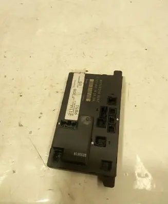 Mercedes-Benz E W211 Door control unit/module 2118200526 356803