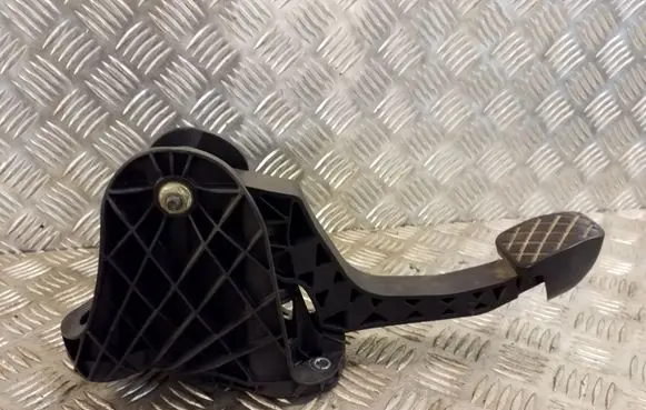 Clutch pedal