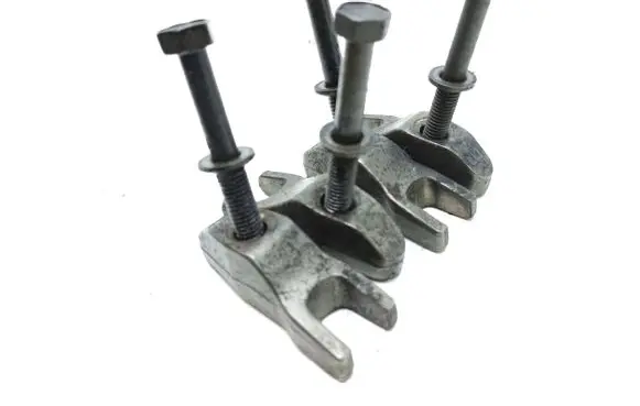 Hyundai i40 Fuel Injector clamp holder 