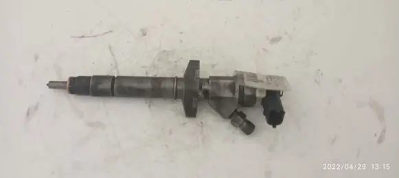 Renault Trafic II (X83) Fuel injector 0445110084