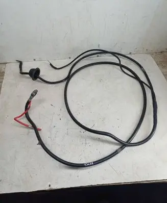 Audi A6 S6 C4 4A Positive cable (battery)