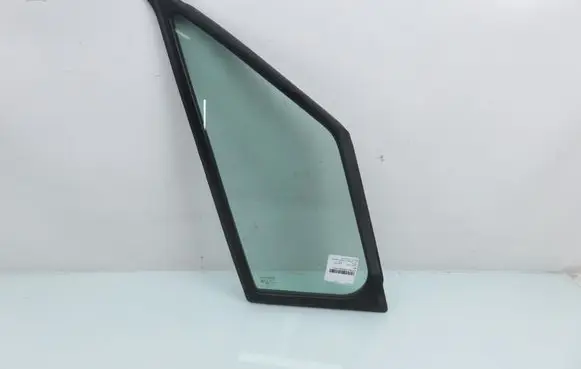 Mercedes-Benz Sprinter W906 Front triangle window/glass 