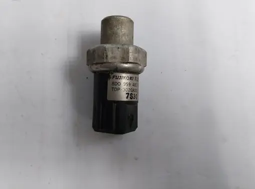Audi A6 S6 C5 4B Air conditioning (A/C) pressure sensor 8D0959482B