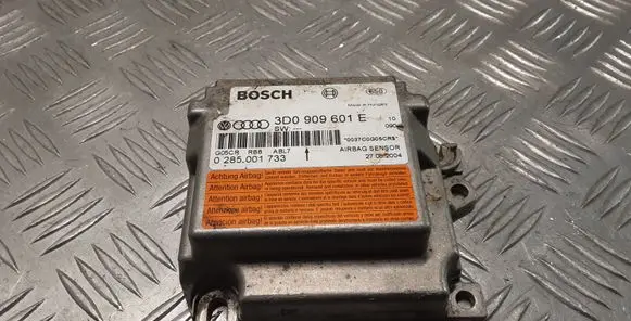 Porsche Cayenne (9PA) Airbag control unit/module 3D0909601E