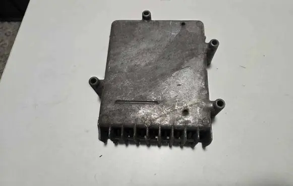 Chrysler Voyager Gearbox control unit/module P04686739