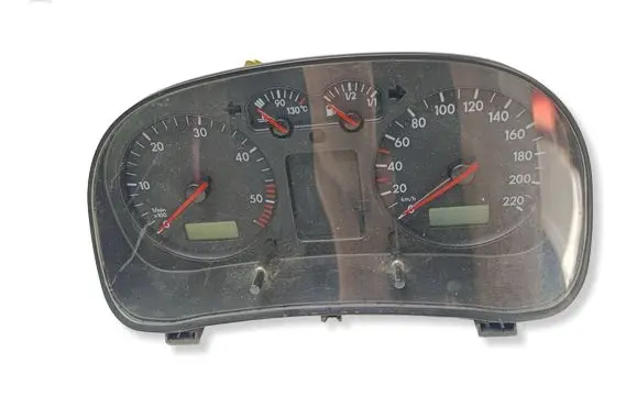 Volkswagen Golf IV Speedometer (instrument cluster) 1J0920806E