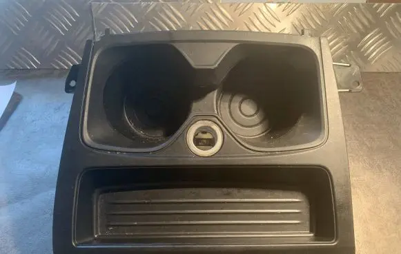 BMW 2 F22 F23 Cup holder 9207321