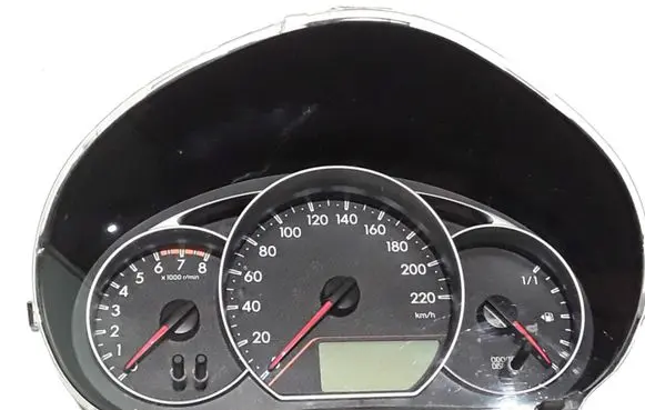Toyota Verso-S Speedometer (instrument cluster) 8380052X40