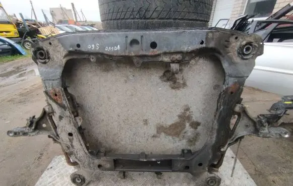 Volvo S60 Front axle beam 