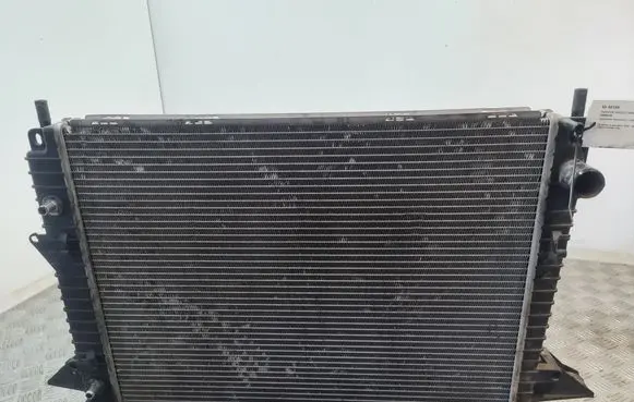 Land Rover Discovery 3 - LR3 Coolant radiator 9109