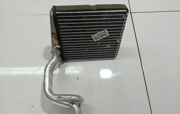Volkswagen Golf V Heater blower radiator