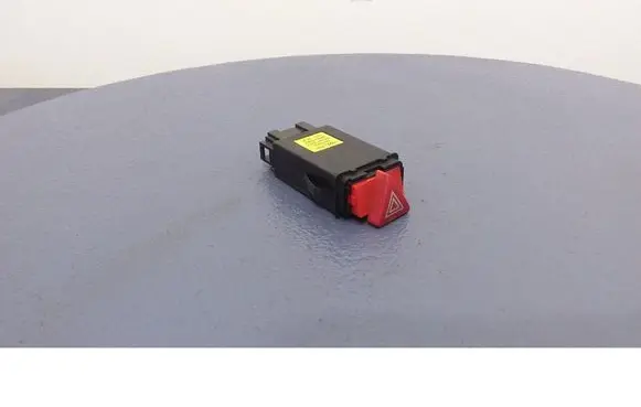 Hazard light switch