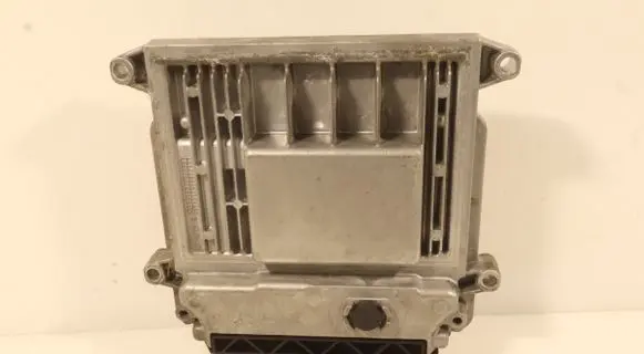 Hyundai i30 Engine control unit/module ECU 391122B200