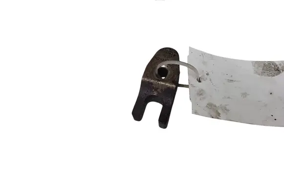 Volvo V40 Fuel Injector clamp holder