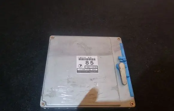 Subaru Impreza I Engine control unit/module 22611AD70A
