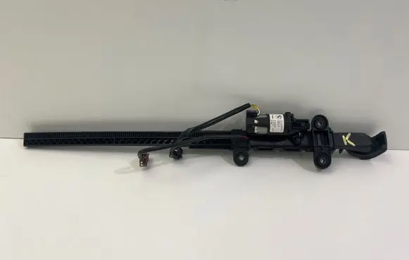 BMW 3 E92 E93 Seat belt adjustment motor 9165377 7211916537701 72119165377