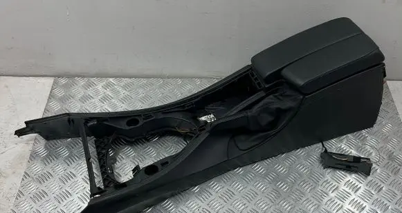 BMW 3 E90 E91 Center console 584507 S91489L