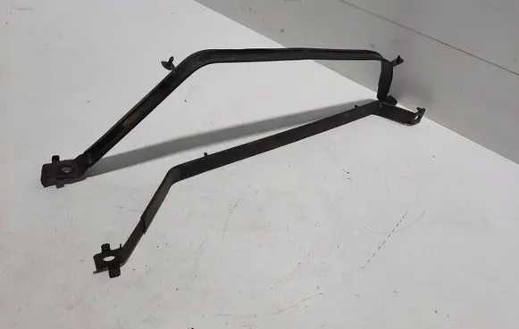 Mazda 6 Fuel tank mounting bracket 