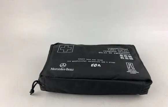 Mercedes-Benz EQA First aid kit 
