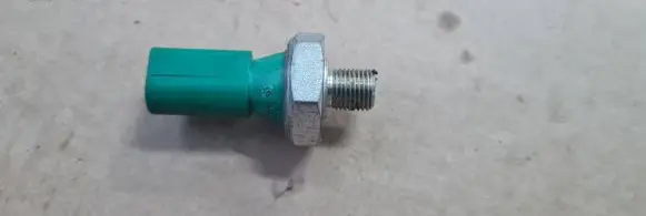 Audi Q5 SQ5 Oil pressure sensor 079919081D