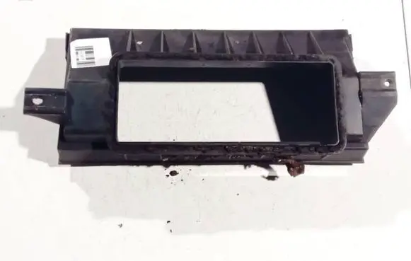 Ford Focus Air intake duct part xs4h19n619