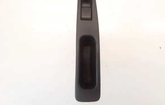 Nissan Qashqai Electric window control switch 82951JD000 25411JD000