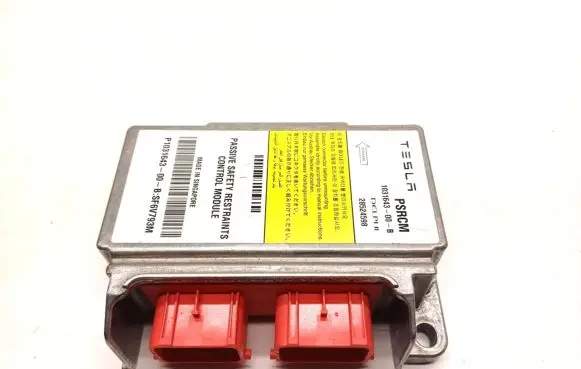 Tesla Model S Airbag control unit/module 1031643-00-B