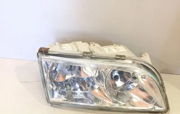 Volvo S40, V40 Headlight/headlamp