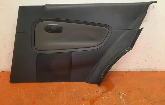 Seat Ibiza III (6L) Door card panel trim set 6L3867044