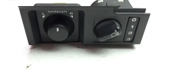 Land Rover Discovery Wing mirror switch M7523