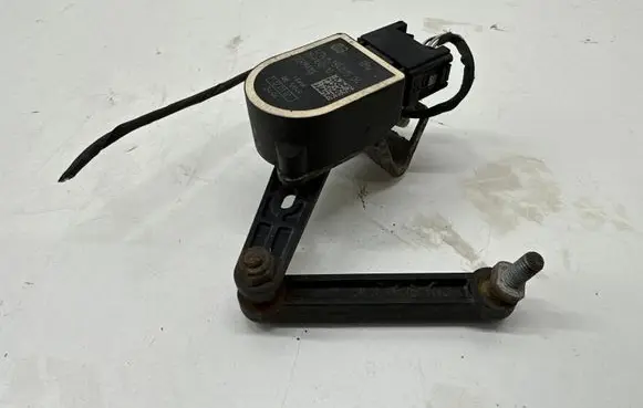 BMW 6 F12 F13 Headlight/headlamp level sensor 6784075