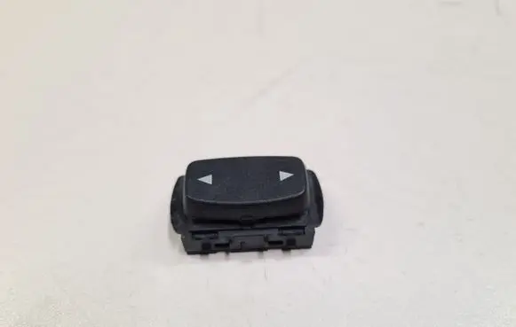 BMW 3 E92 E93 Seat control switch 6935253 83100000