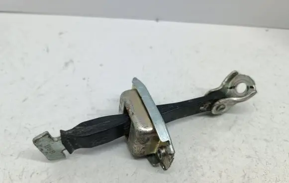 Mitsubishi Space Star Rear door check strap stopper 68B