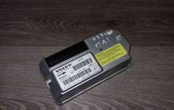 Volvo XC70 Airbag control unit/module 0285001456 8651523