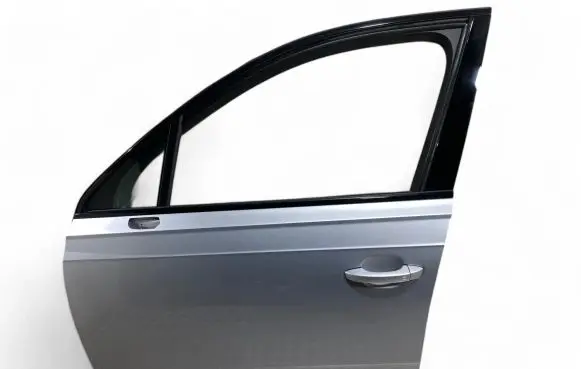 Audi Q7 4M Front door