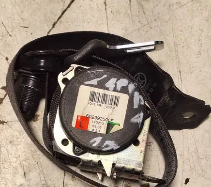 Opel Zafira B Rear seatbelt 602592500 0015R0000 140213