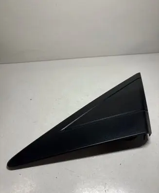 Mazda 5 Fender end trim C2356916Y K2447