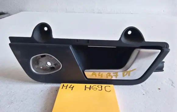 Audi A4 S4 B7 8E 8H Front door interior handle 1212123