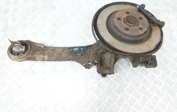 Volvo V70 Rear wheel hub spindle/knuckle
