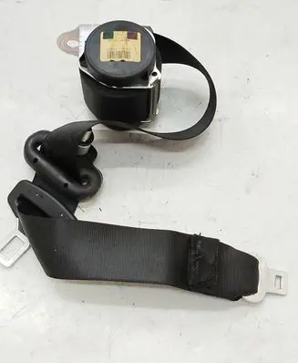 Mitsubishi Colt Rear seatbelt MN108301