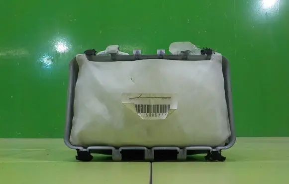 Citroen C-Crosser Passenger airbag 7030A026