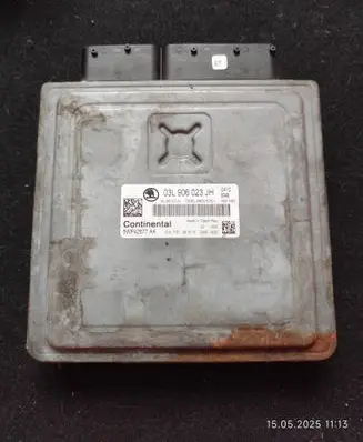 Skoda Superb B6 (3T) Engine control unit/module 03L906023JH 5WP42677AA