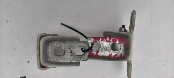 Renault Captur Front door hinge set 