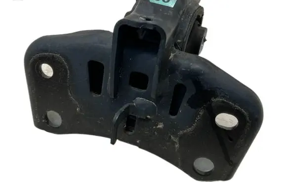 Toyota Auris E180 Engine mount vacuum valve OYT25545